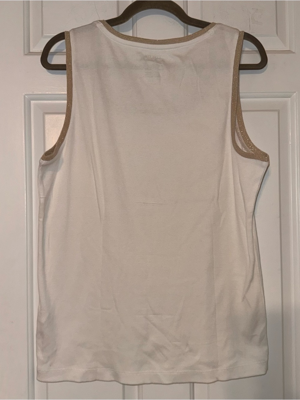Chico’s white Sleeveless the ultimate tee metallic Silver gold Trim tank top XL - Picture 9 of 14